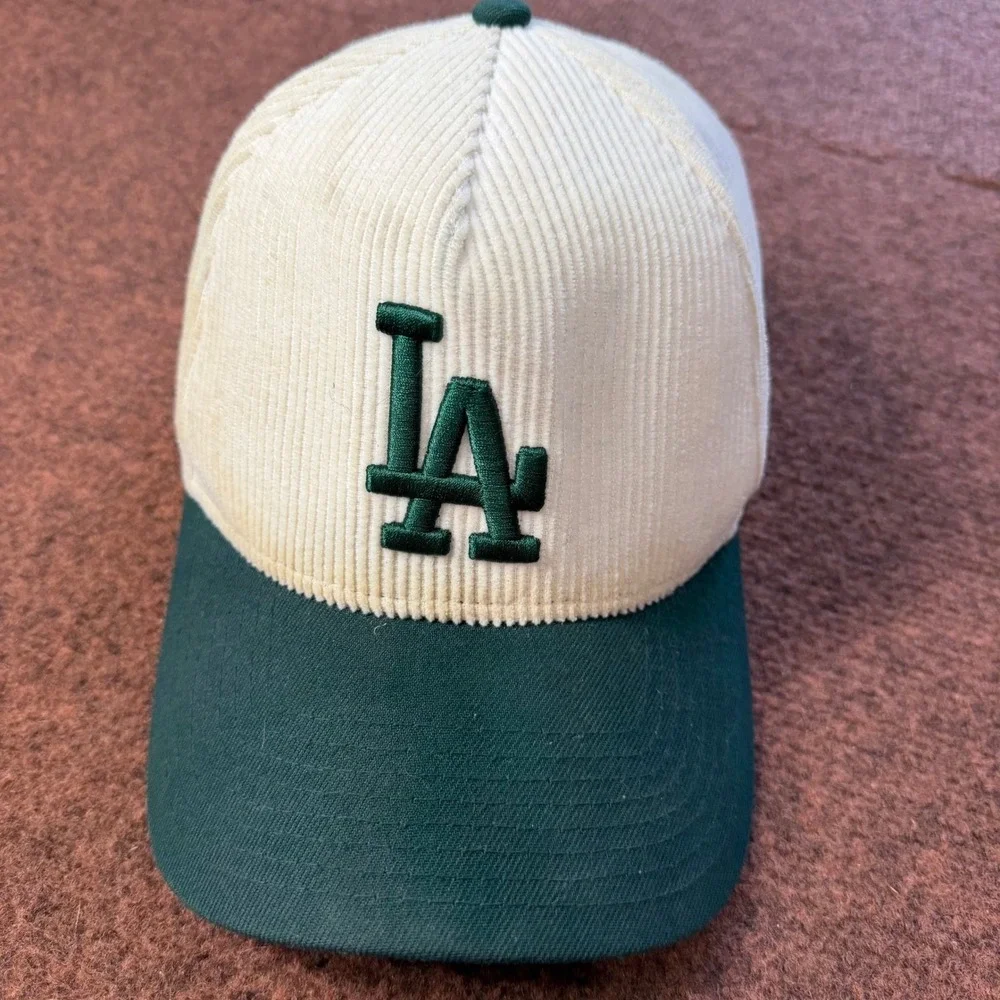 B- New Era 9FORTY LA Dodgers Hat Cream Corduroy Green Snapback MLB Baseball Cap